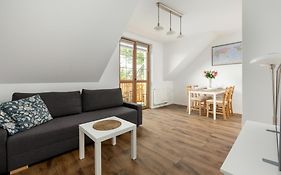 Nowoczesne i Eleganckie Apartamenty Sun Seasons 24 w Karpaczu by Noclegi Renters